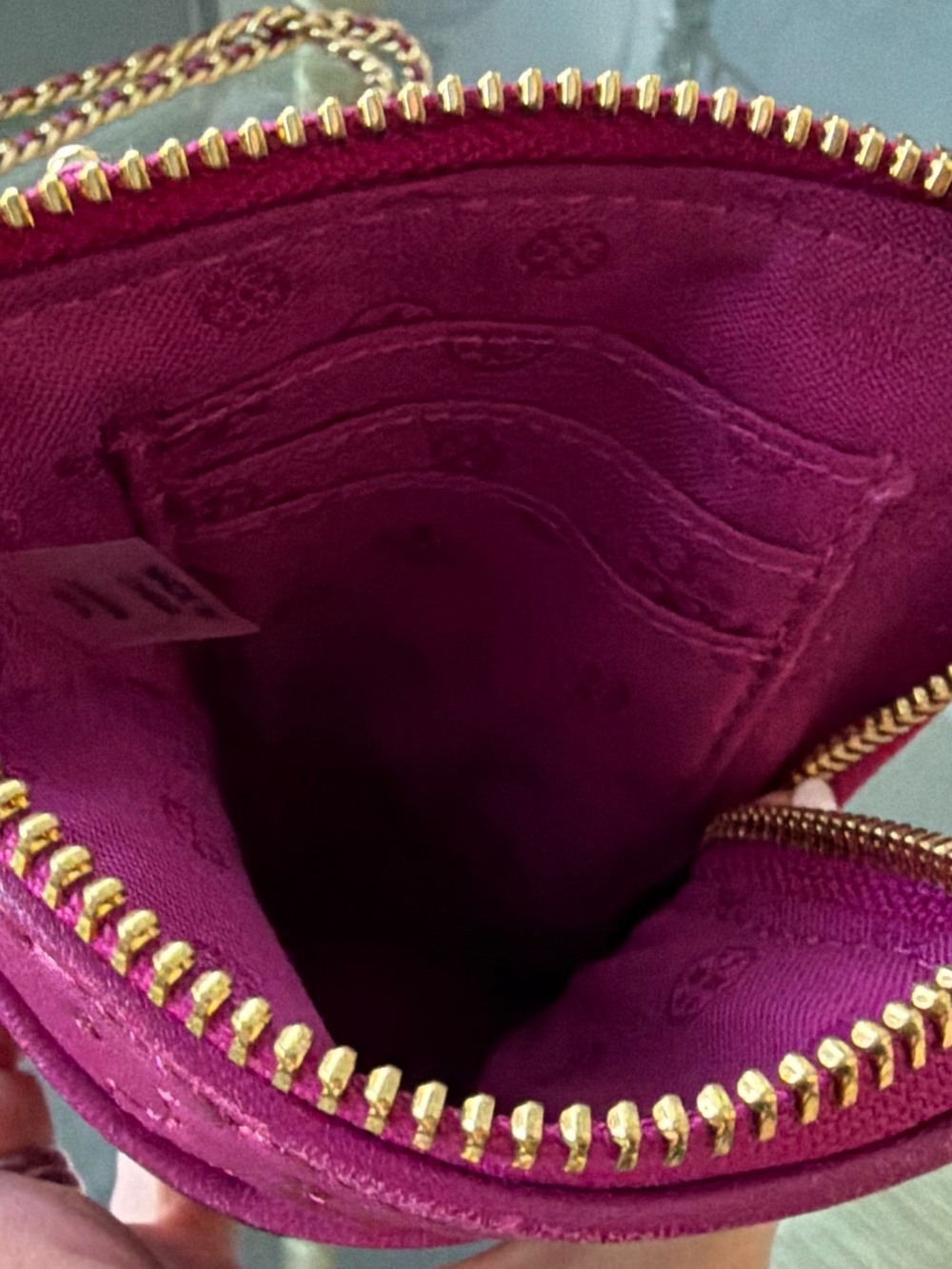 Tory Burch Fuchsia Quilted Leather Crossbody Bag with Chain - Picture 3 of 7
